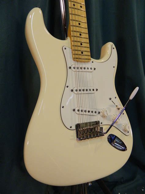 fender american standard stratocaster sale.